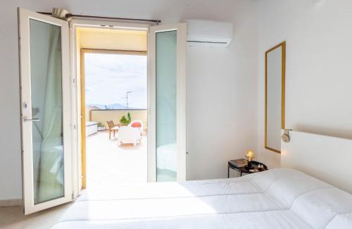 Historic Castle District Apartamento | Penthouse with Terrace in historic centre