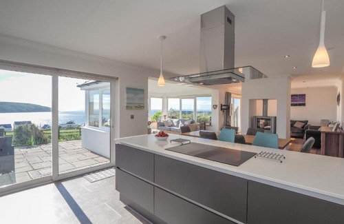 Gwbert Casa | Pentir Gwbert
