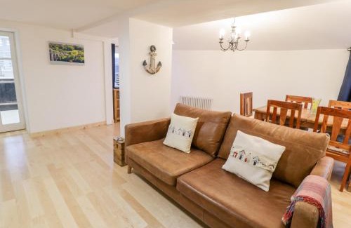 Holyhead Casa | Pentowyn