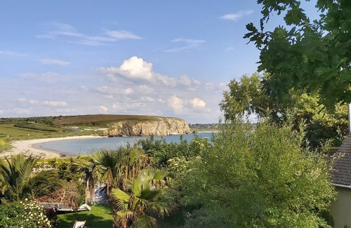 Camaret-sur-Mer Casa | PENTY en PIERRES, 6-8 People, Kerloc'h Beach (Private heated swimming pool)
