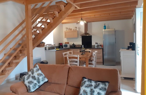 Camaret-sur-Mer Casa | Encantadora penty, vista al mar desde arriba, jardín cerrado, tranquilo, playa 500m, baño separado