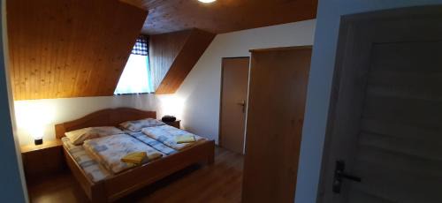 Valaska Dubova Casa | Penzión Jánošíkova Krčma