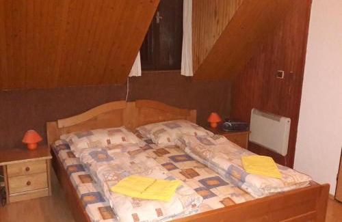 Valaska Dubova Casa | Penzión Jánošíkova Krčma