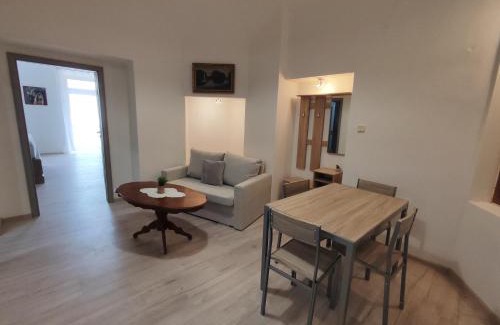 Roznava Casa | Penzión Rosenau