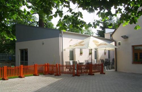 Chrudim Casa | Penzion a CaféRestaurant U lávky