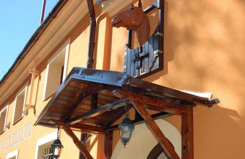 Kromeriz Casa | Penzion a Restaurace Na Jízdárně