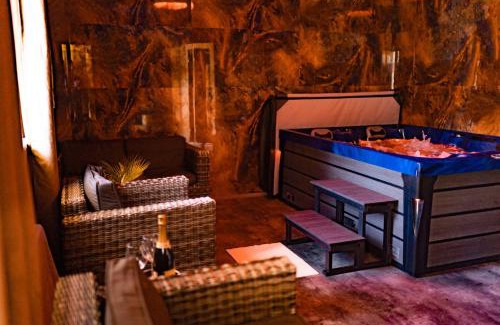 Horni Lhota Apartamento | Penzion a Restaurace v Zátiší