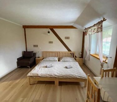 Pasohlavky Casa | Penzion a Vinárna Velký dvůr