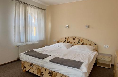 Hustenovice Casa | Penzion Apartmány Adamčík