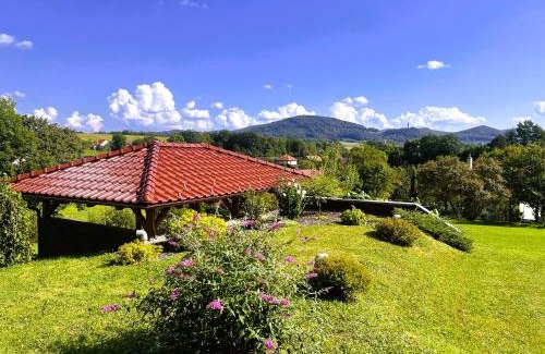 Zavisice Casa | Penzion Bez Modrého Páva