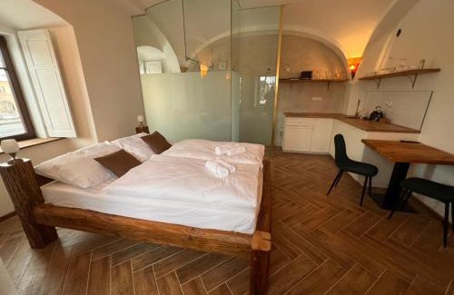 Velemin Casa | Penzion Fara pod Milešovkou
