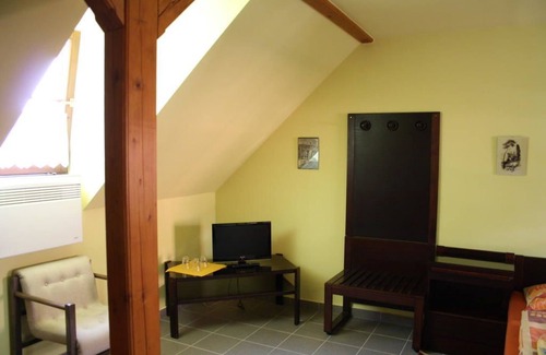 Nove Hrady Casa | Penzion Kamínek