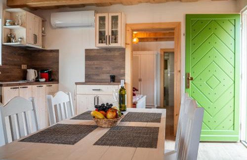 Pavlov Casa | Penzion Mája