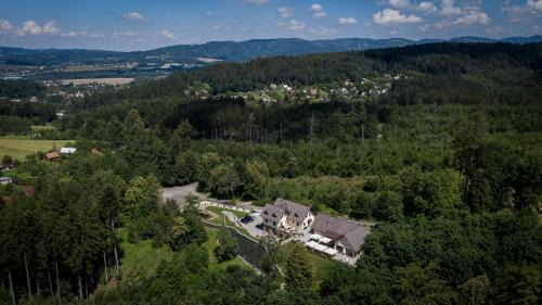 Valasske Mezirici Casa | Penzion Na kraji lesa