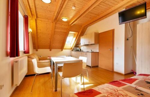 Cervena Voda Casa | Penzion Ovčárna
