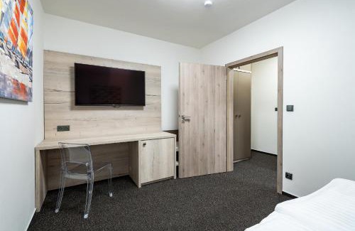 Dolany Casa | Penzion Pod Kartouzkou