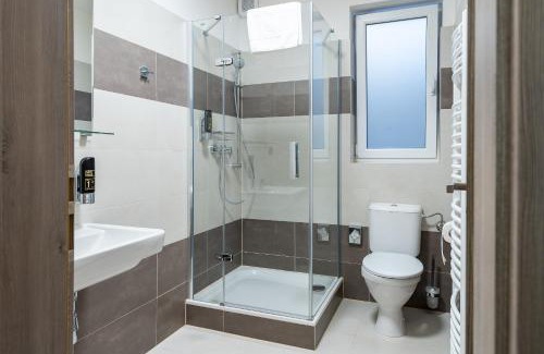 Dolany Casa | Penzion Pod Kartouzkou