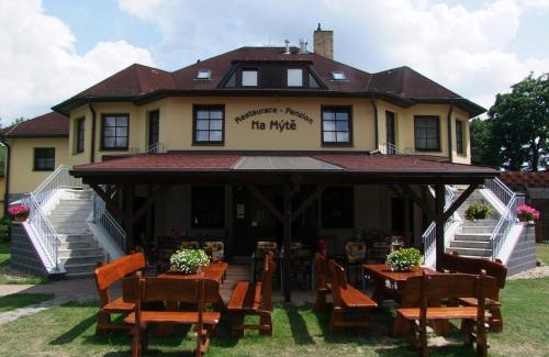 Sezimovo Usti Casa | Penzion - Restaurace Na Mýtě