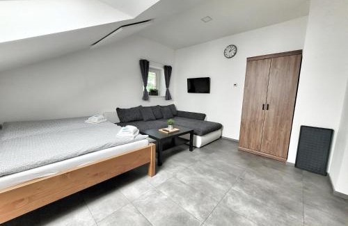 Pisek Casa | Penzion Restaurace Ostrov