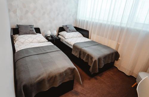 Zapad Casa | Penzion Set