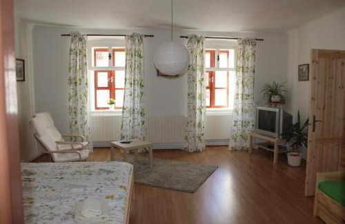 Kutna Hora Apartamento | Penzion U Brány
