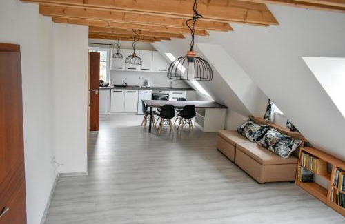Trebon Casa | Penzion U Emy