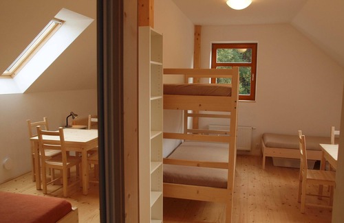 Vlkov Casa | Penzion U hájovny