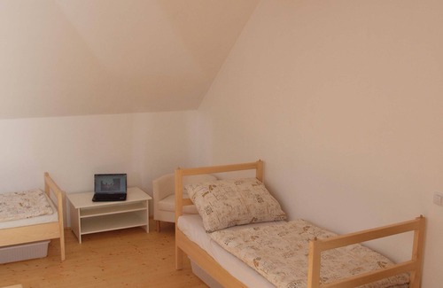 Vlkov Casa | Penzion U hájovny
