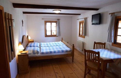 Ustek Casa | Penzion U Rybníka