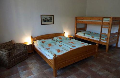 Ustek Casa | Penzion U Rybníka