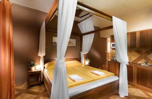 Ricany Casa | Penzion V Roklich & Apartmens V Roklich