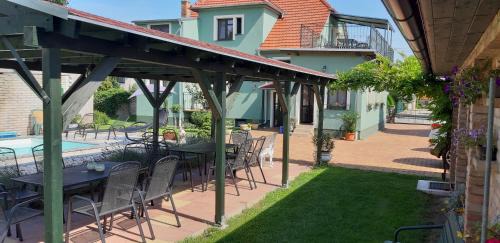 Lednice Casa | Penzion Večerka