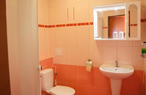 Veseli nad Moravou Casa | Penzion Vinárna U Hroznu