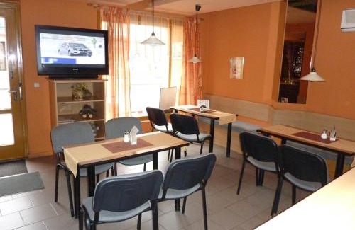 Trebic Casa | Penzion Vis a Vis