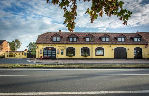Kolin 2 Casa | Penzion Zlaté Slunce