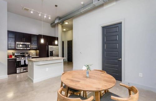 The Galleria Apartamento | Peony At Millennium - Elegant 2 Bed Apt in Houston