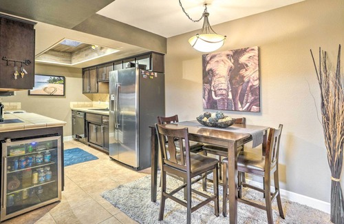Phoenix Casa | Peoria Oasis w/ Resort Amenities, 2 Mi to Downtown
