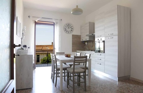Lake Bracciano Apartamento | Pepè apartament .Comfort and tranquility of your vacation.
