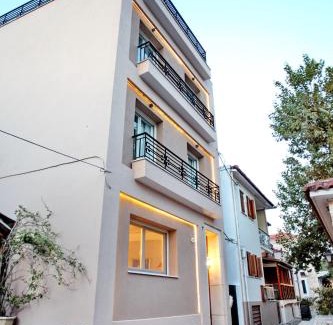 Gefira Mpania Hotel | PEPO'S GUESTHOUSE