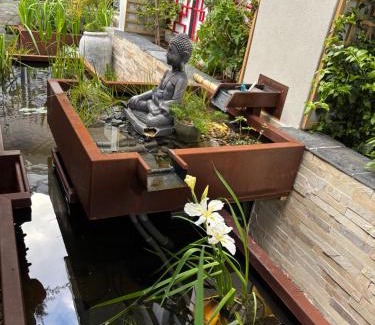 Scott Estate Villa | Pepper House Villa ,Housekeeper , heated pool , Hot tub, backup solar and water systems