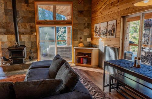 Springville Casa | Peppermint Falls Ranch