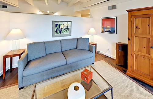 Santa Rosa Casa | Pepperwood Escape