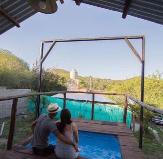 Rio Ceballos Otro | Pequeña cabaña con wifi, cocina, pequeña pileta y vistas a las sierras