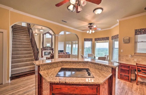 River Oaks Casa | Perched atop a bluff overlooking the expansive views! Near Stockyards, Dickies