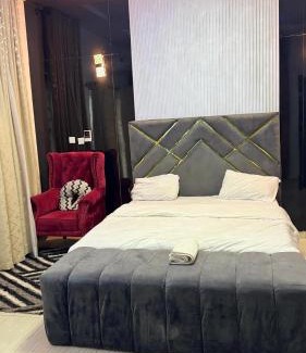 Ogombo Apartamento | Percy Homes