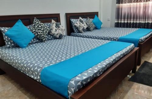 New Town Cama Y Desayuno | PEREGRINE Villa