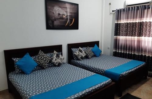 New Town Cama Y Desayuno | PEREGRINE Villa