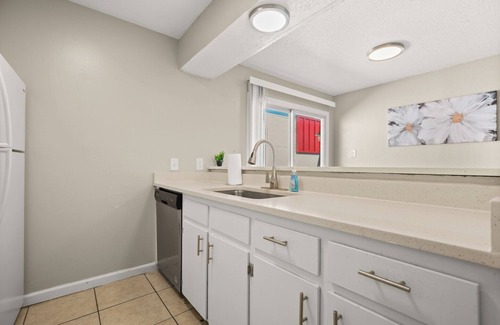 South Manchaca Apartamento | Perfect Austin Escape – 2BR Sleeps 6, Free Parking