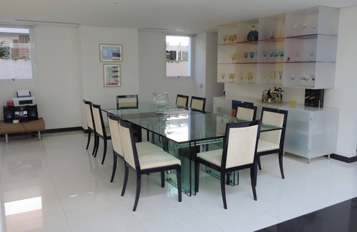 Jurere Internacional Casa | CASA DE PLAYA PERFECTA PARA FAMILIA Y AMIGOS