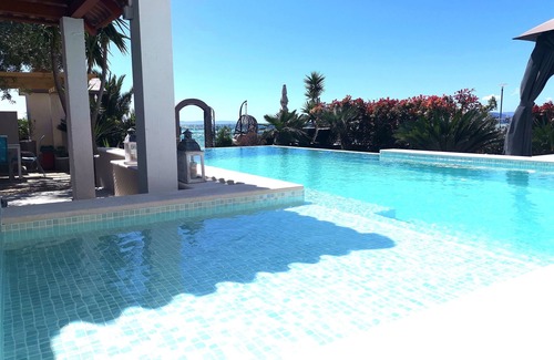 Podstrana Villa | Vacaciones de playa perfectas cerca de Split